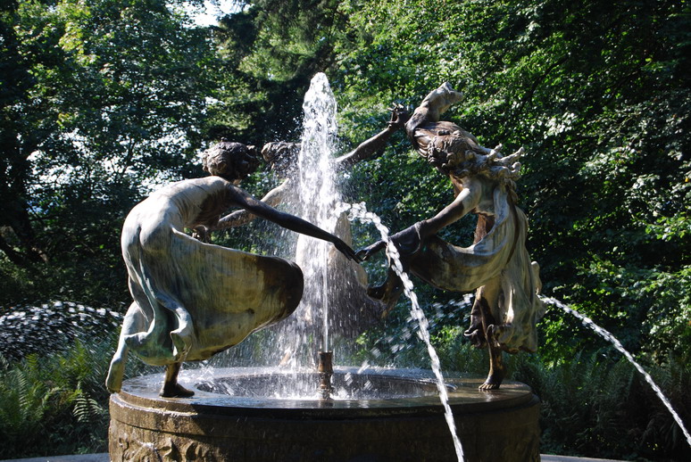 Nymphenbrunnen